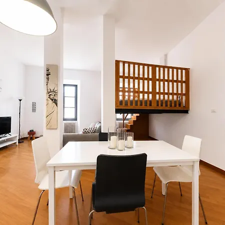 Loft A 5 Min Da Mare & Stazione